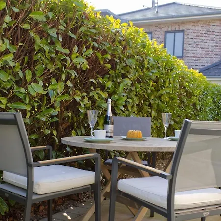 Inselblume 35 - Moderne In Neue Tiefe بيت للعطل