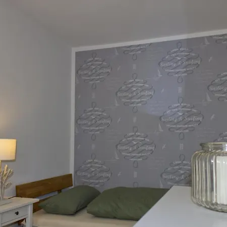 Inselblume 35 - Moderne In Neue Tiefe * Neue Tiefe Fehmarn